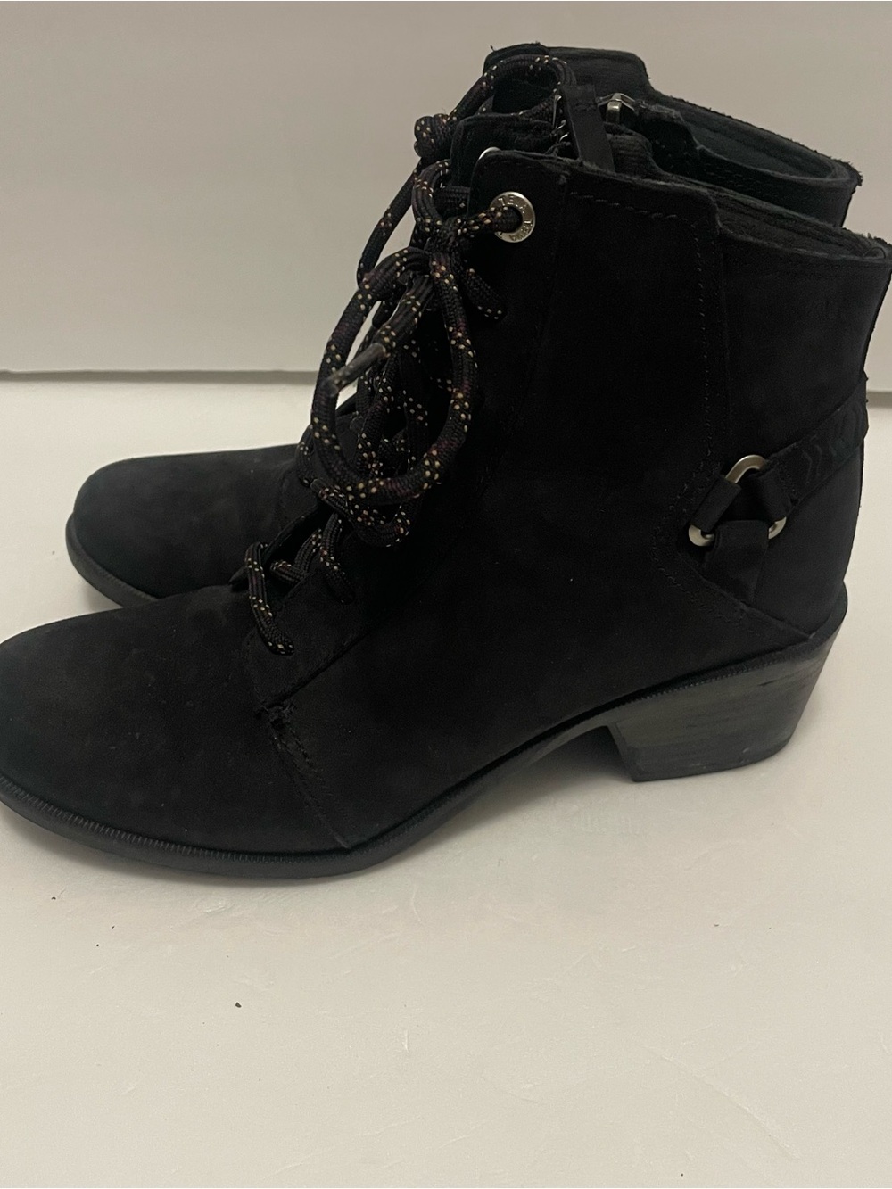Teva Foxy Lace Up with Zipper Black Waterproof Leather Ankle Boot Size 8.5